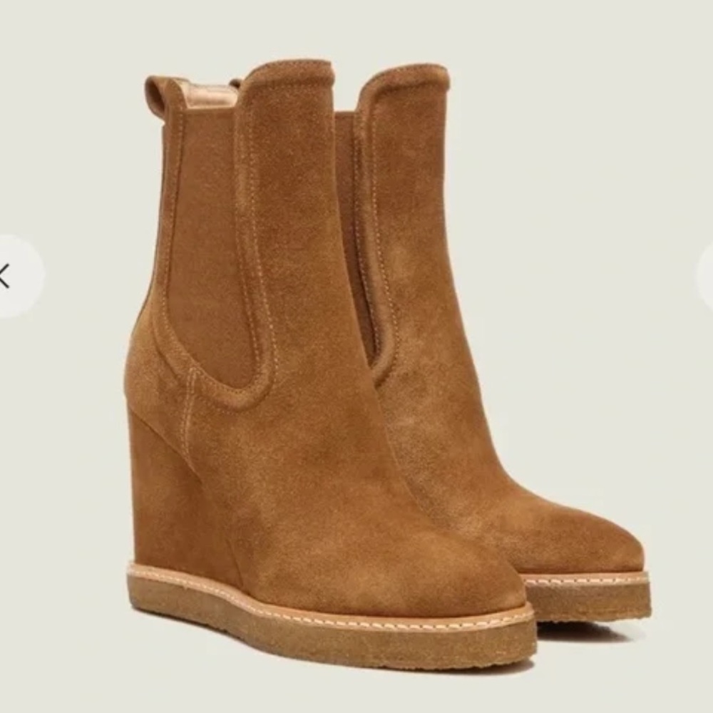 New Veronica Beard Suede Chelsea Boots